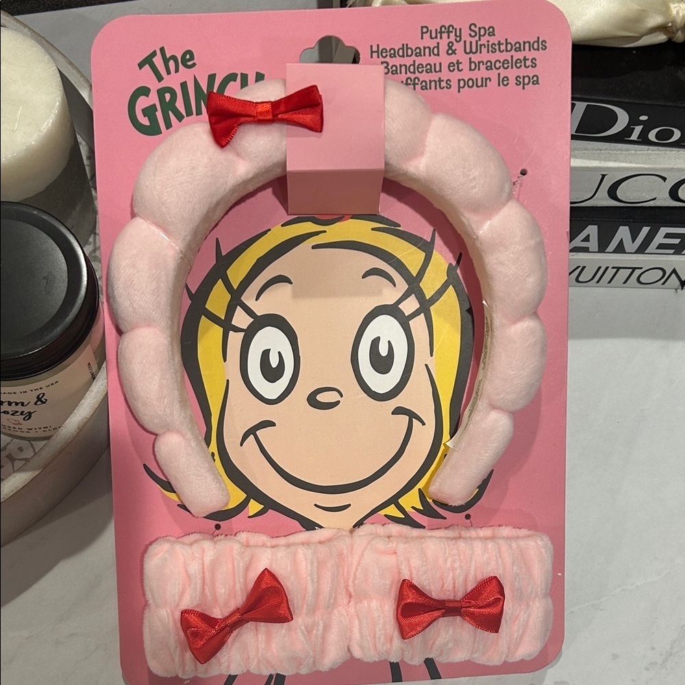 The Grinch - Pink Spa Headband and Wristbands Set